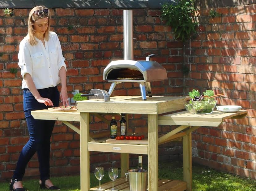Zest pizza table